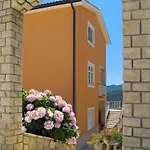 Appartement In 16819 Rabac